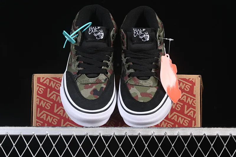 All categories Vans Vans series Vans Mid Vans China Vans Half Cab 33 Vans official retro casual simple versatile skateboard shoes VN000DZ3BLK